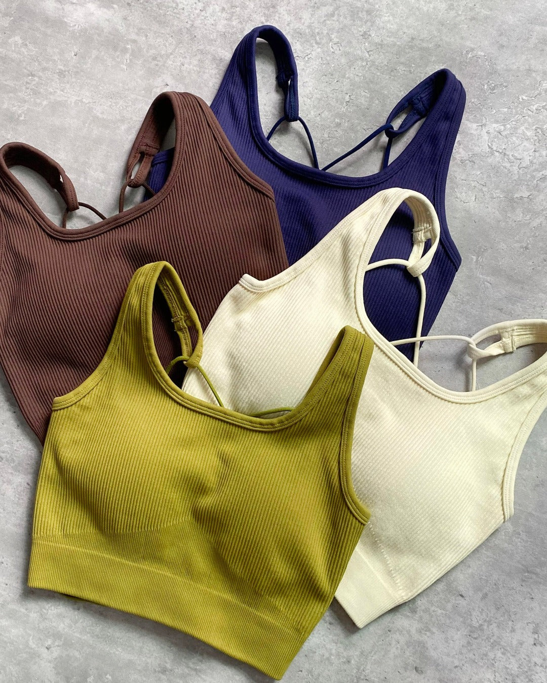 OPEN BACK PLUNGE NECK SPORTS BRA