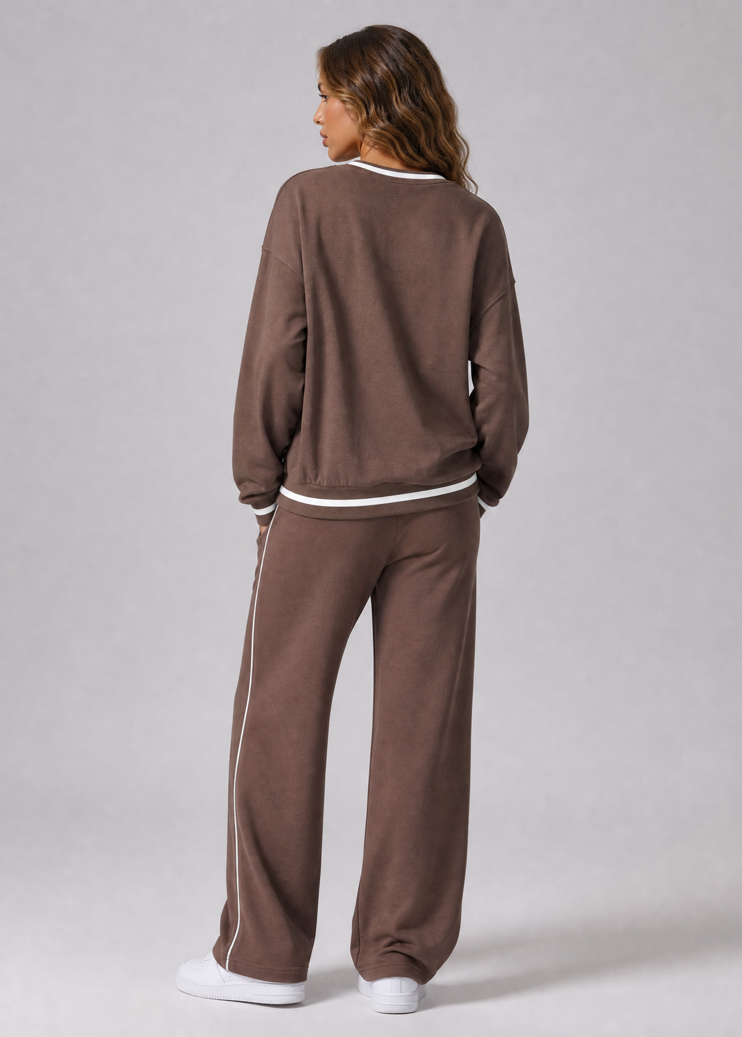 Formé Sweatshirt in Mocha