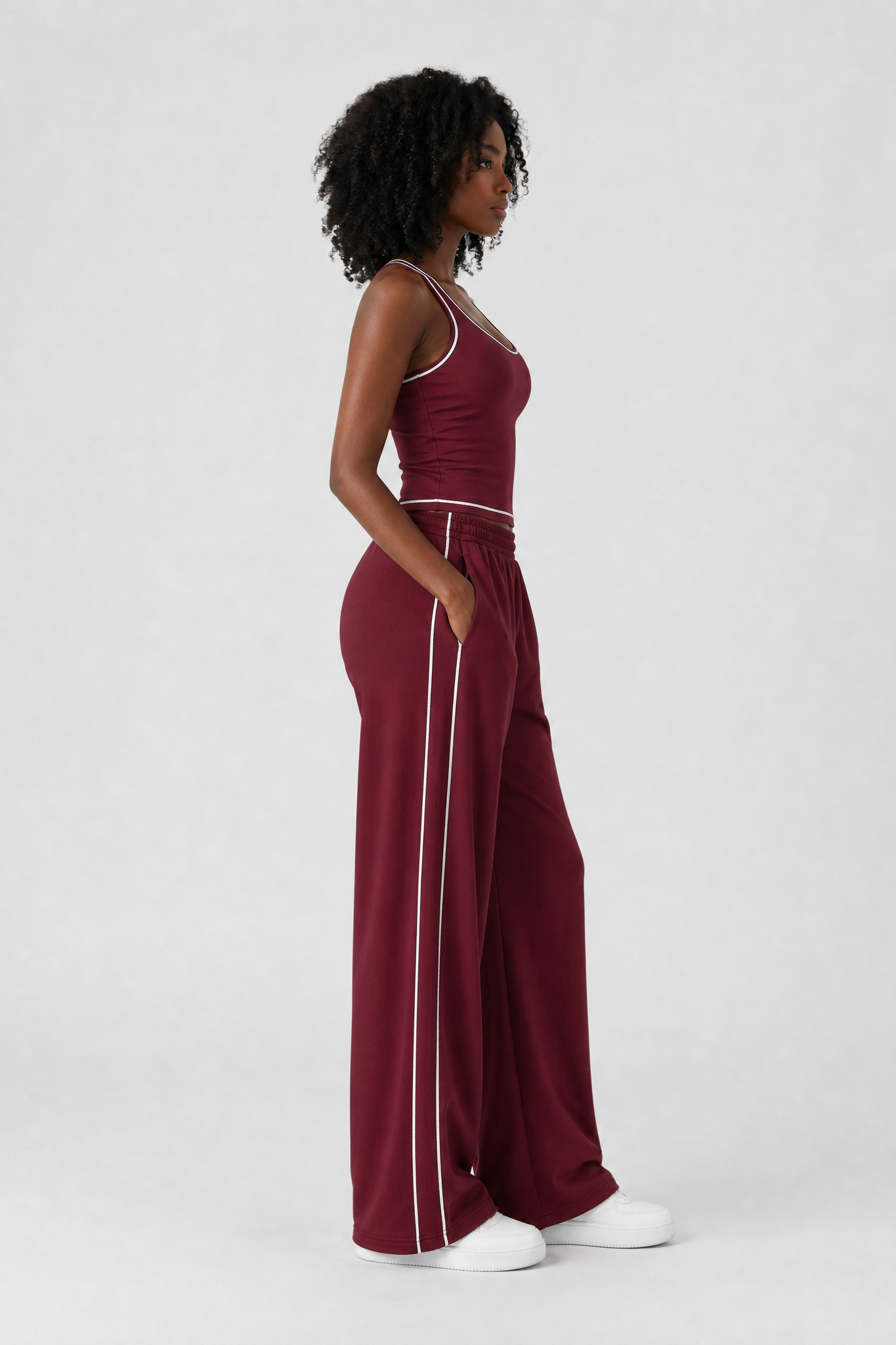 Formé Scoop-Neck Tank Top in Cherry