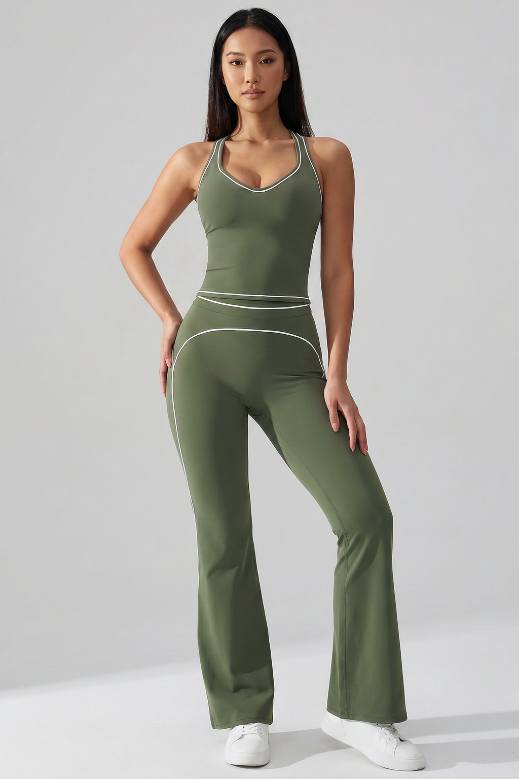 Formé Scoop-Neck Tank Top in Deep Moss