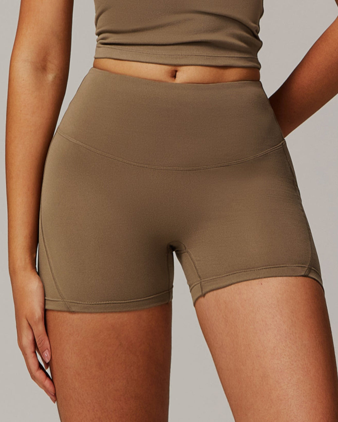 HIGH WAIST SHORTS